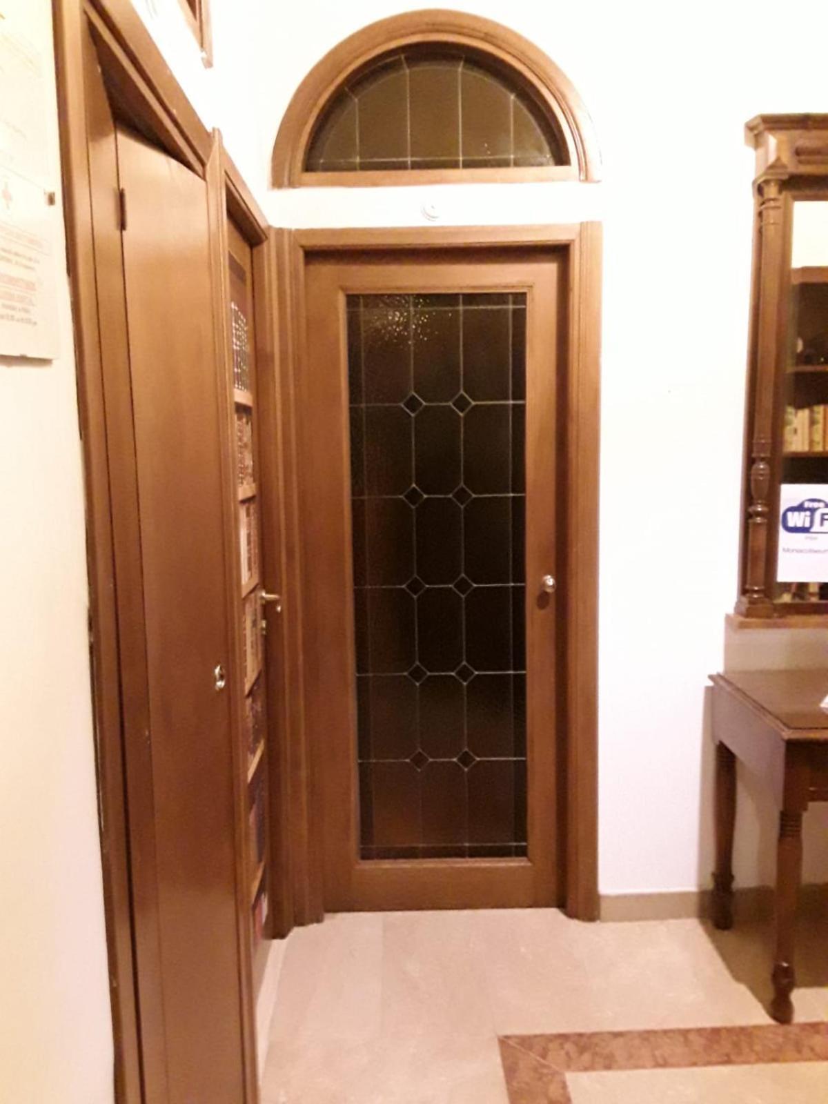 Monia Coliseum Apartment Ρώμη Εξωτερικό φωτογραφία